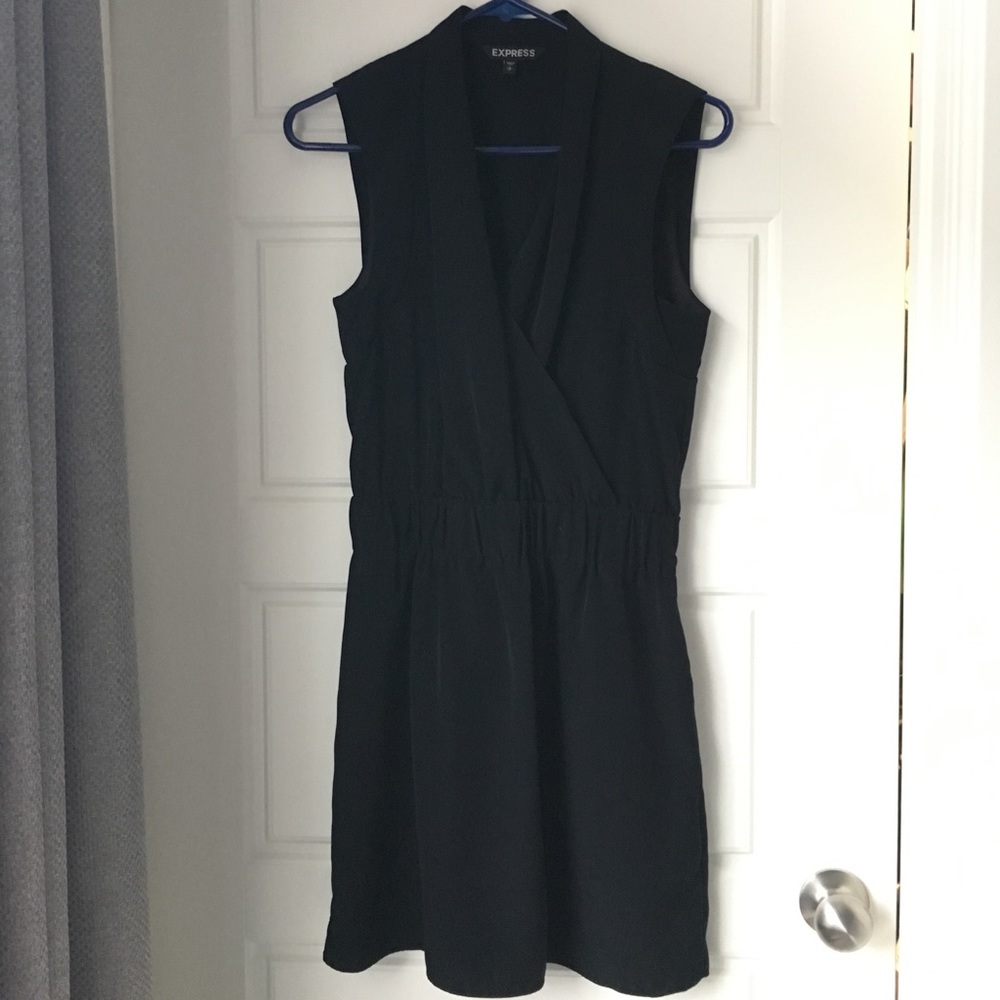 Little black dress with pockets